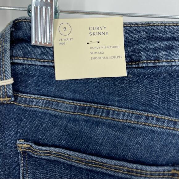 Universal Thread Curvy Skinny Jeans Size 2 Washed Indigo NEW - Picture 5 of 6